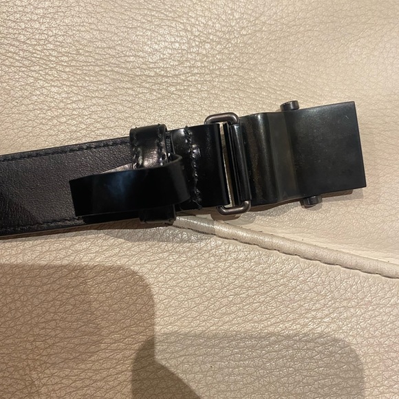 Black prada belt with all original autnentications - Picture 5 of 14